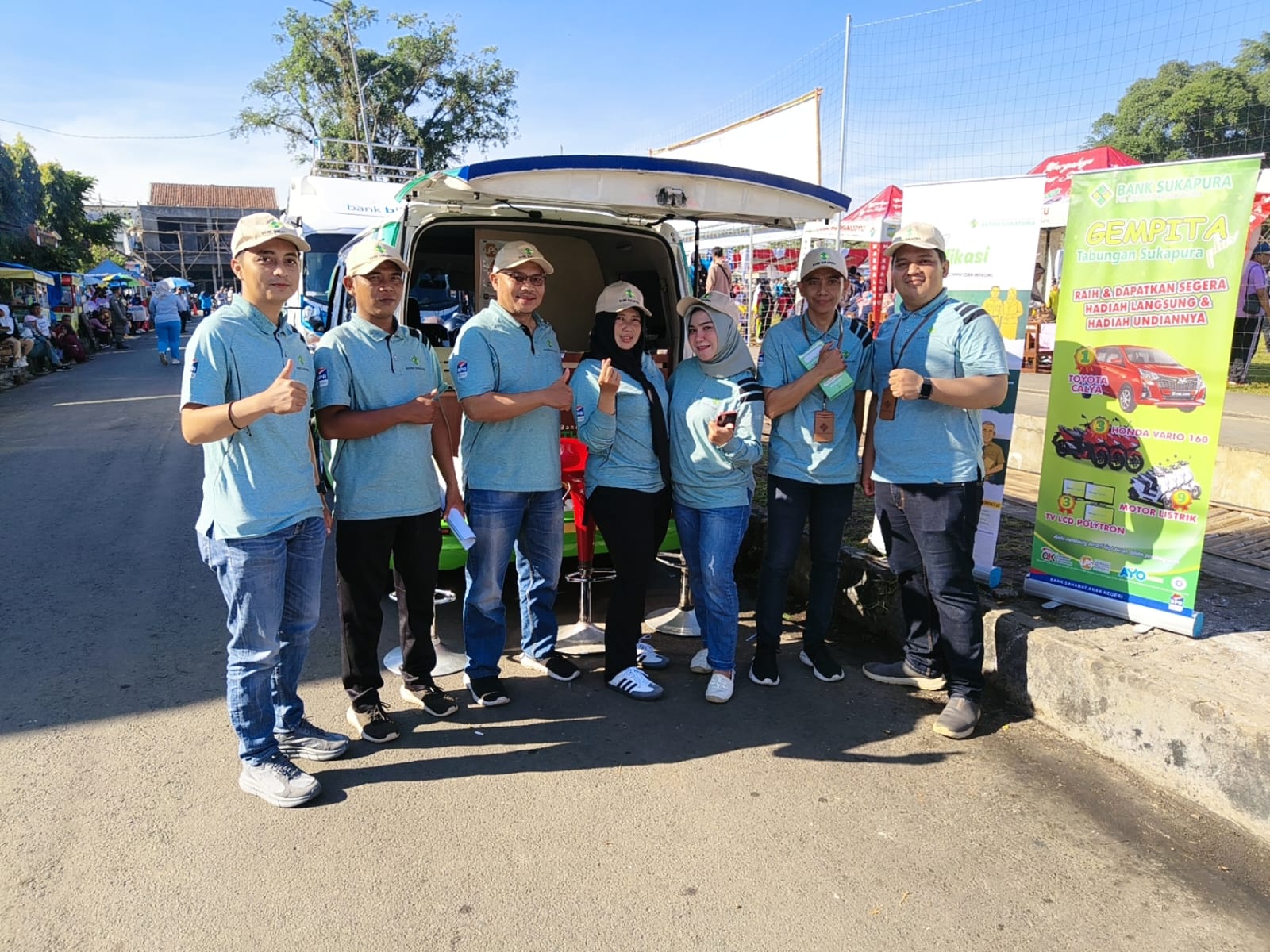BPR Artha Sukapura Hadir pada Acara Puncak Peringatan HUT PGRI ke-80 di Manonjaya